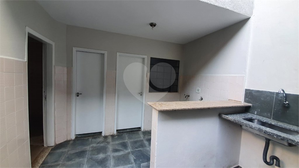 Sobrado à venda com 3 quartos, sendo 1 suíte,  em Horto, São Paulo, SP