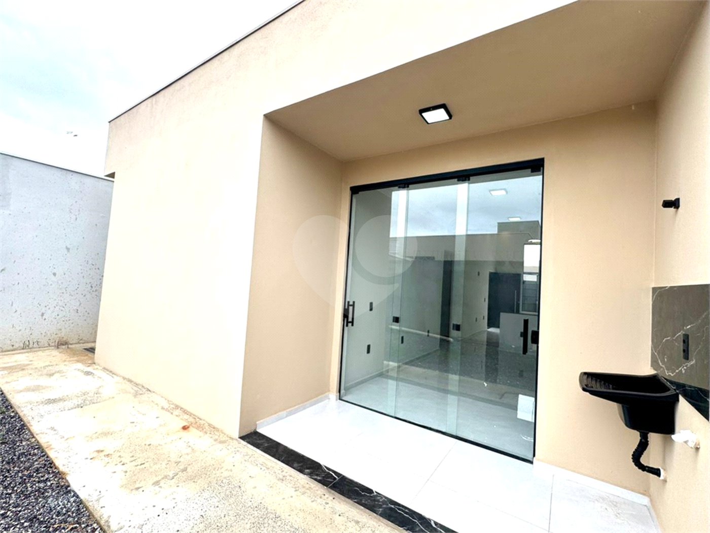 Casa à venda com 2 quartos, sendo 1 suíte, em Residencial Villaggio DI Capri, Itapetininga, SP