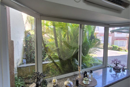 Casa à venda com 3 quartos, sendo 1 suíte, no condomínio Mariana, São Paulo - SP