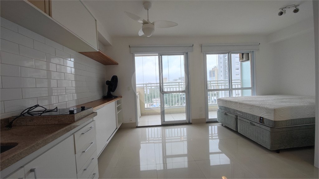 Apartamento à venda com 1 suíte em Alto da Boa Vista, São Paulo, SP