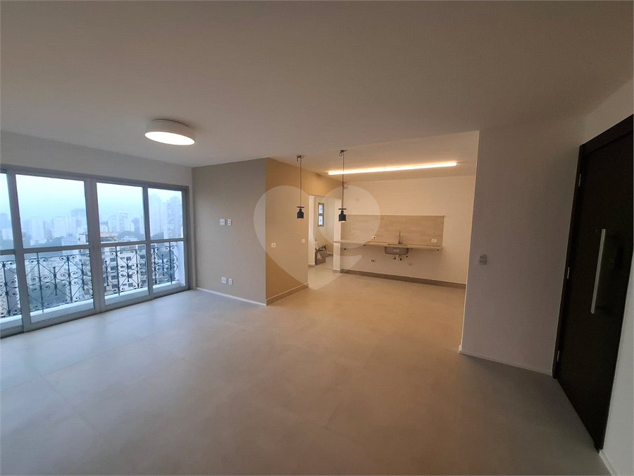 Apartamento à venda com 3 quartos, sendo 1 suíte, em JARDIM SUL, São Paulo, SP