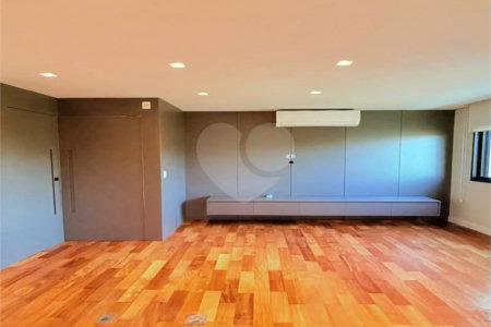 Apartamento para alugar com 2 suítes em Vila Andrade, São Paulo, SP