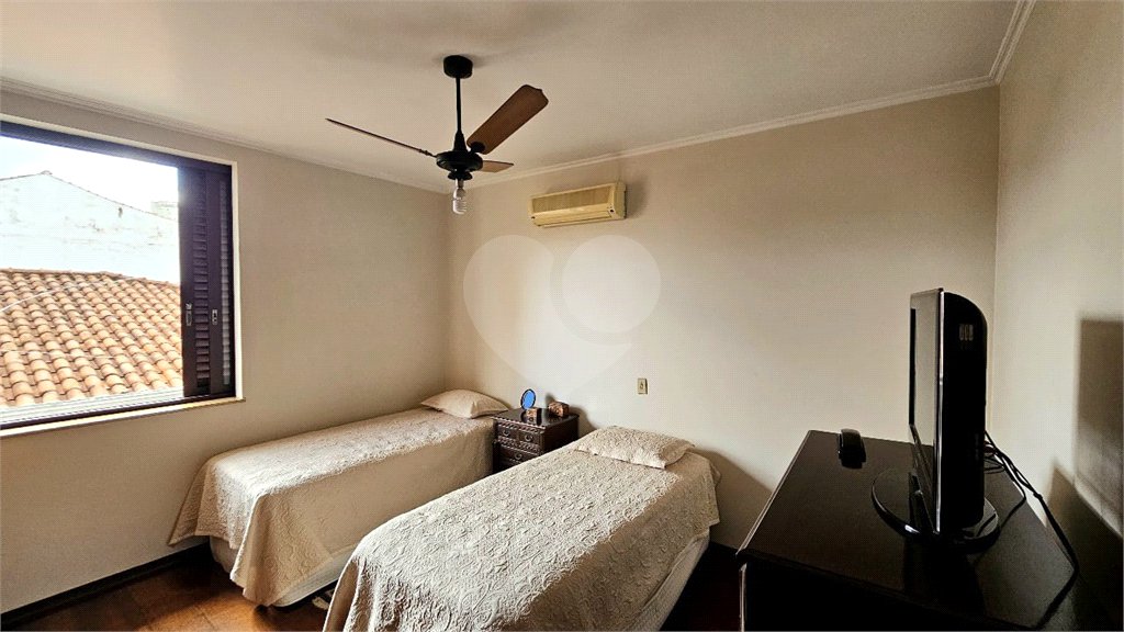 Sobrado à venda com 3 quartos, sendo 1 suíte, em Jardim Sumaré, Ribeirão Preto, SP
