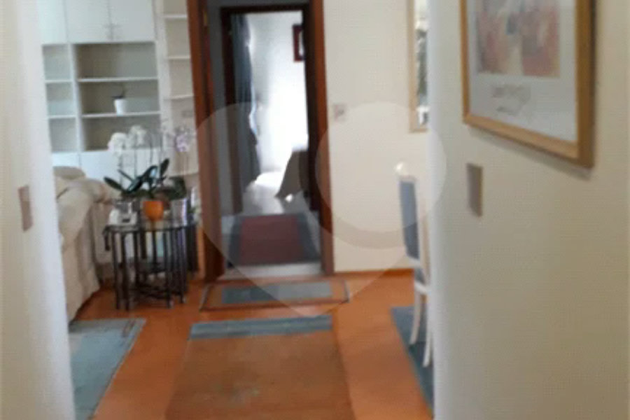 Apartamento à venda mobiliado nos Jardins — 126 m²