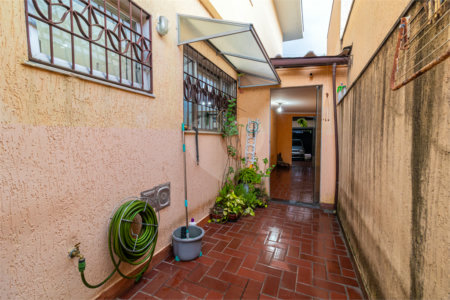 Casa à venda com 3 quartos, sendo 1 suíte,  em Santo Amaro, São Paulo, SP