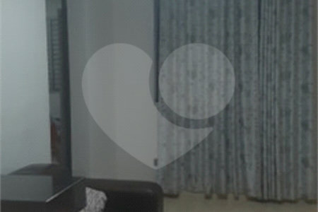 Apartamento à venda com 2 quartos em Vossoroca, Votorantim, SP