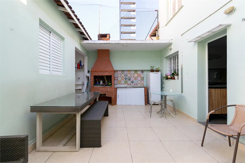 Sobrado à venda com 3 quartos, sendo 1 suíte,  em Cidade Monções, São Paulo, SP