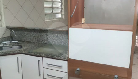 Casa à venda com 3 quartos, sendo 2 suítes,  em Jaraguá, São Paulo, SP
