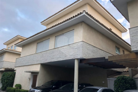 Casa à venda com 4 suítes no condomínio Dolce Villa, São Paulo - SP