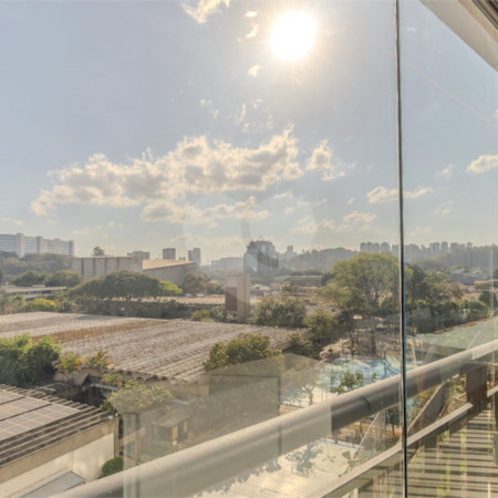 Apartamento à venda com 2 suítes em Santo Amaro, São Paulo, SP