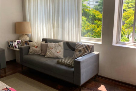 Apartamento à venda com 3 quartos, sendo 1 suíte, em Vila Nova Conceição, São Paulo, SP