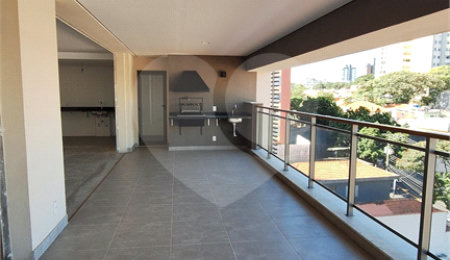 Apartamento à venda com 3 suítes em Vila Romana, São Paulo, SP