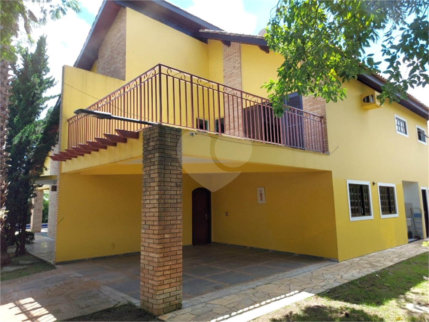 Casa à venda com 5 suítes em Canguera, São Roque, SP
