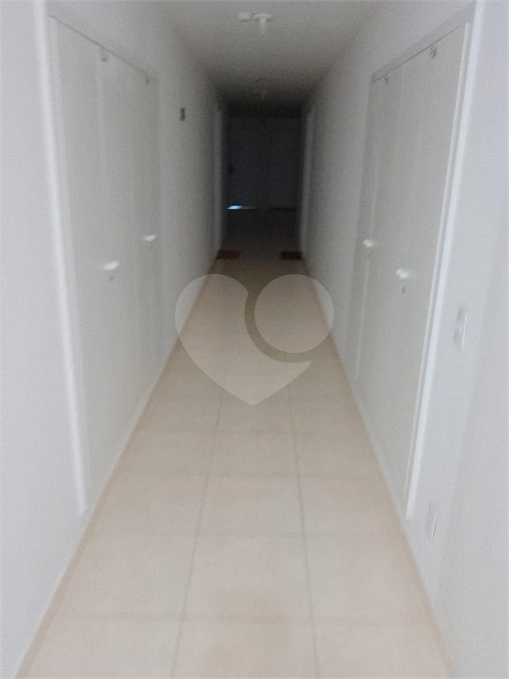 Apartamento à venda com 1 quarto em Botujuru, Mogi das Cruzes, SP