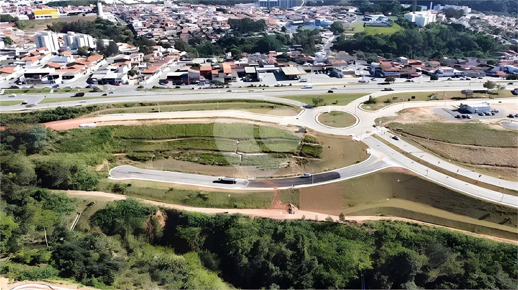 Terreno à venda no condomínio Vivalegro Votorantim, Votorantim - SP