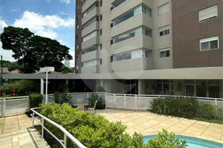 Apartamento à venda com 3 quartos, sendo 1 suíte, em Brooklin Paulista, São Paulo, SP