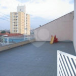 Casa à venda com 3 quartos, sendo 1 suíte, no condomínio Residencial Maracujás, São Paulo - SP