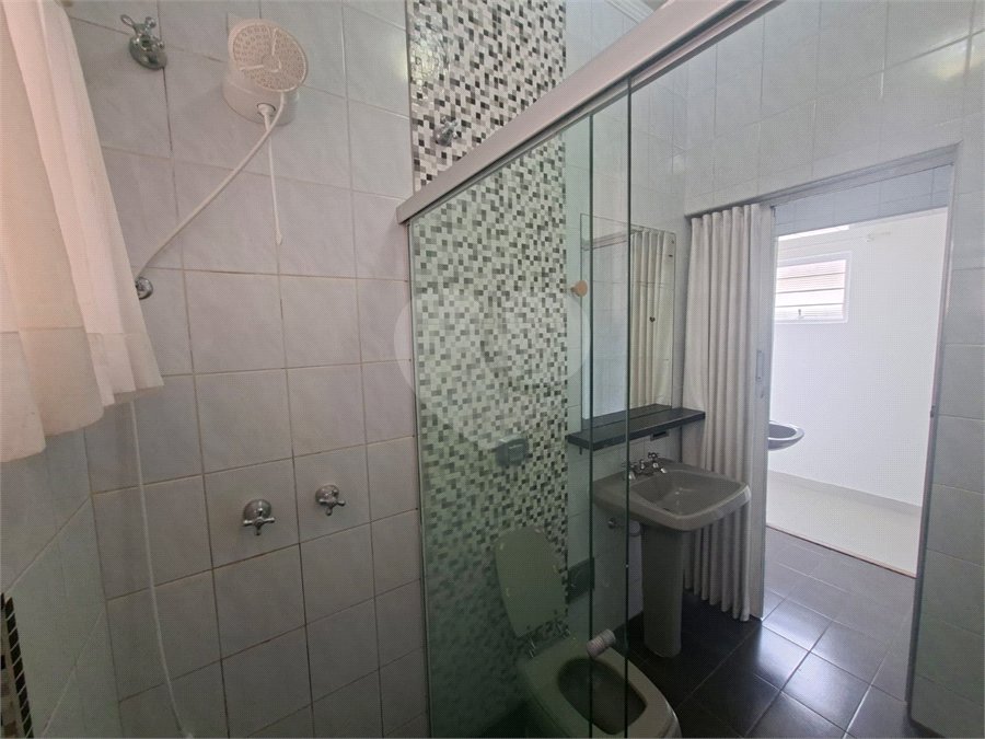 Casa à venda ou para alugar com 3 quartos, sendo 1 suíte, em Vila Aparecida, Itapetininga, SP