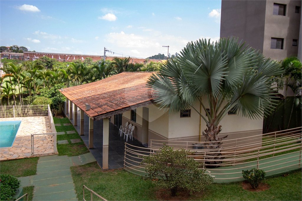 Apartamento à venda com 3 quartos, sendo 1 suíte,  em Jardim Flórida, São Roque, SP
