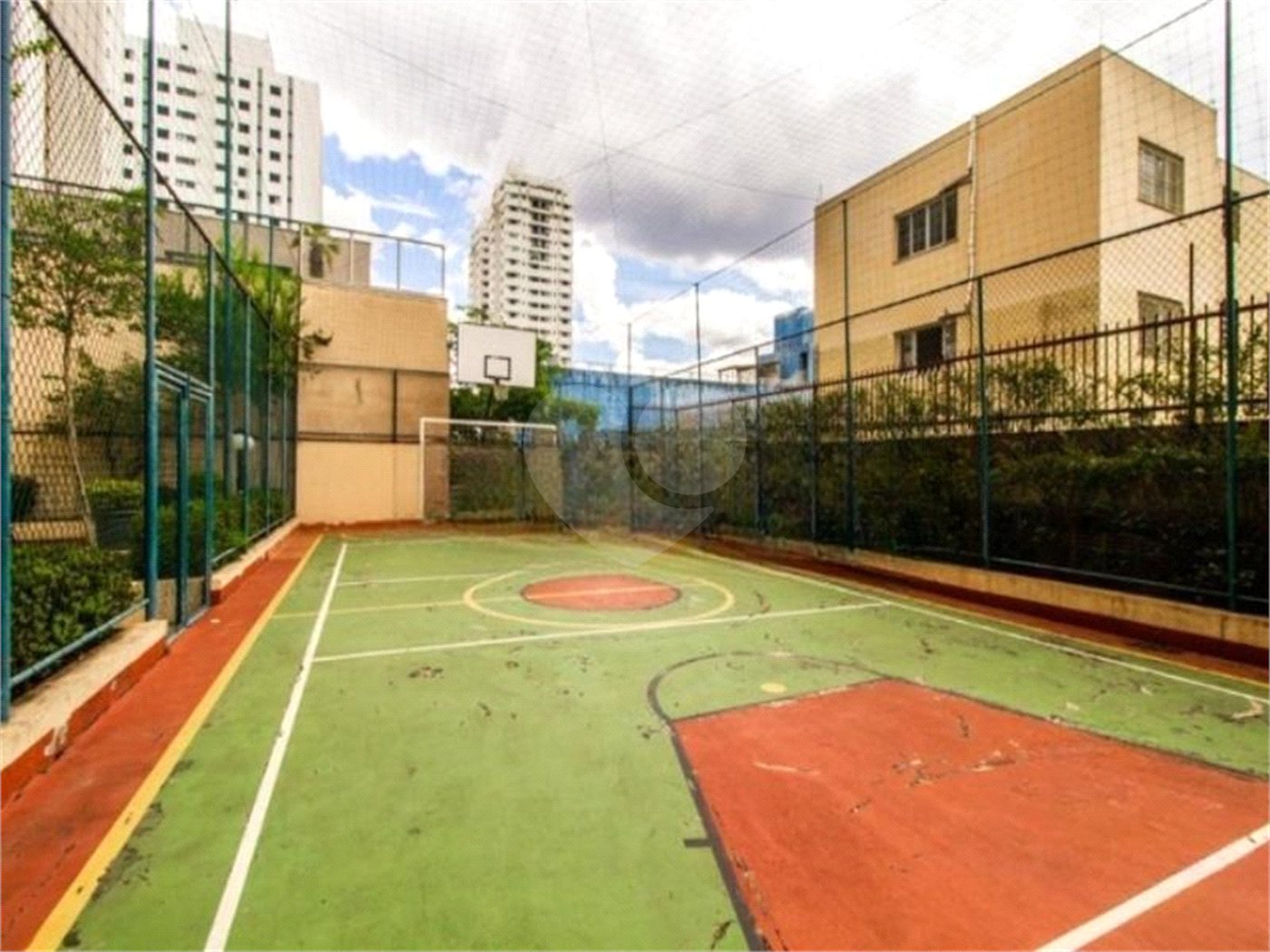 Apartamento à venda com 3 quartos, sendo 1 suíte, em Vila Hamburguesa, São Paulo, SP