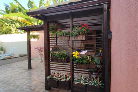Casa à venda com 2 quartos, sendo 1 suíte, em Campo Grande, Rio de Janeiro, RJ
