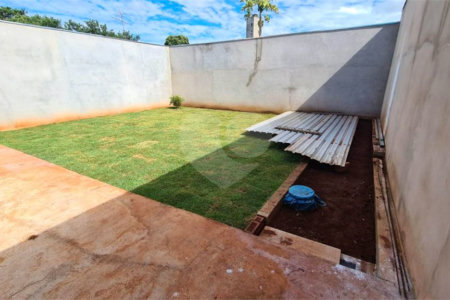 Casa Térrea à venda com 3 quartos, sendo 1 suíte, em Vila Cidade Industrial (vila Xavier), Araraquara, SP