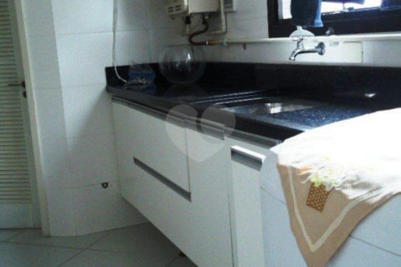 Apartamento à venda com 4 quartos, sendo 2 suítes, em Santa Teresinha, São Paulo, SP