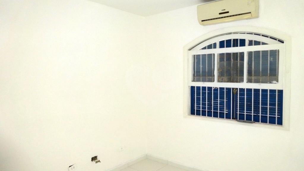 Sobrado à venda com 3 quartos, sendo 1 suíte,  em Cidade Monções, São Paulo, SP