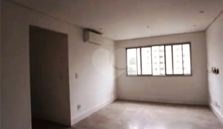 Apartamento à venda com 3 quartos, sendo 1 suíte,  em Santa Teresinha, São Paulo, SP