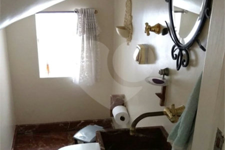 Sobrado à venda com 3 quartos, sendo 1 suíte, em Brooklin Paulista, São Paulo, SP