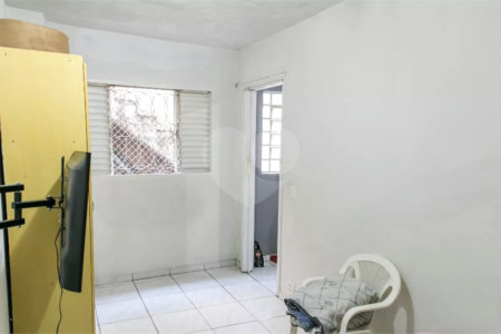 Casa Térrea à venda com 4 quartos, sendo 1 suíte, em Vila Gustavo, São Paulo, SP