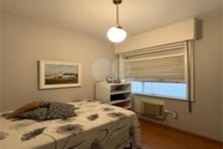 Apartamento à venda com 3 quartos, sendo 1 suíte, em Lagoa, Rio de Janeiro, RJ