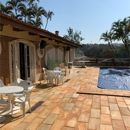 Chácara à venda com 4 quartos, sendo 1 suíte,  em Parque Residencial Atibaia, Atibaia, SP