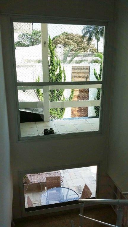 Casa à venda com 4 suítes em Granja Julieta, São Paulo, SP