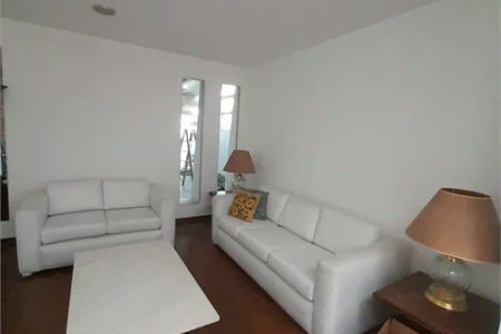 Casa para alugar com 3 quartos, sendo 1 suíte,  em Vila Sônia, São Paulo, SP