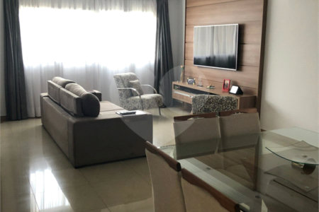 Casa à venda com 3 quartos, sendo 1 suíte, no condomínio Fiorella, Valinhos - SP