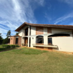 Casa à venda com 7 quartos, sendo 3 suítes,  em Jardim Colombo, Itapetininga, SP