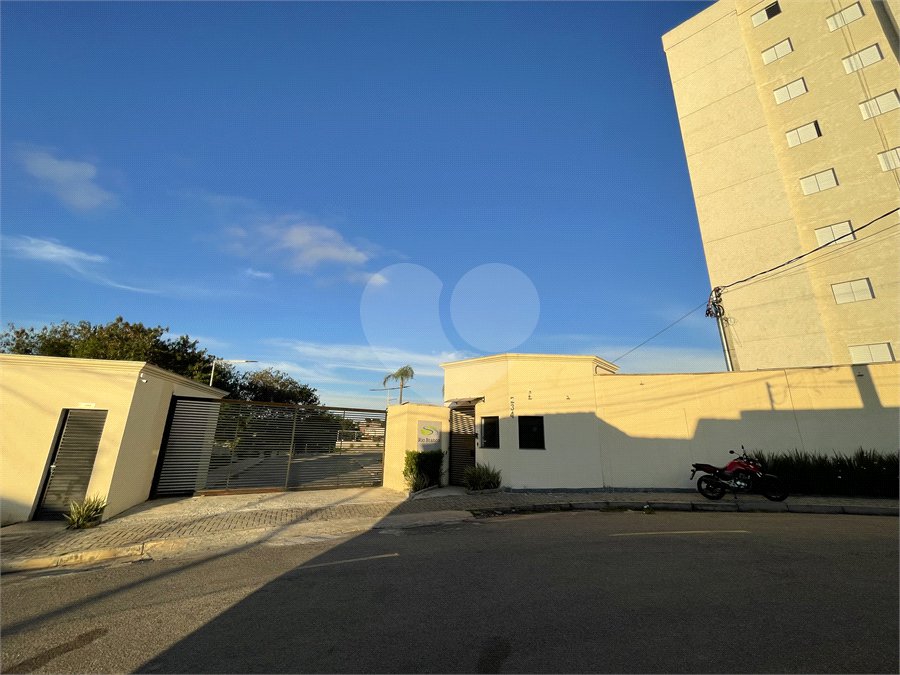 Apartamento à venda com 2 quartos em Vila Regina, Itapetininga, SP