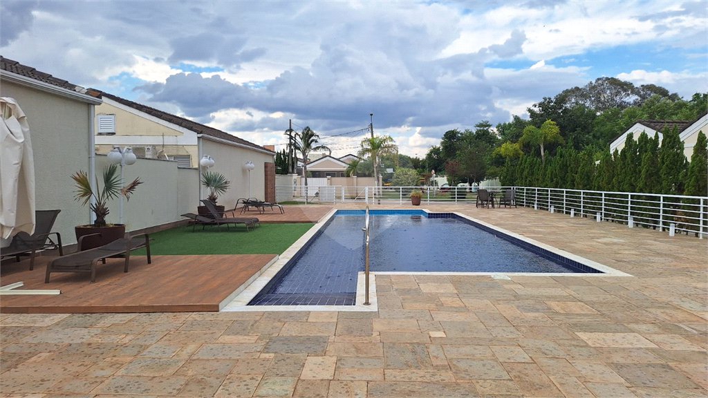 Casa à venda com 3 quartos, sendo 1 suíte,  no condomínio Villa Bella, Sorocaba - SP