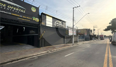 Salão para alugar no Centro, Suzano, SP