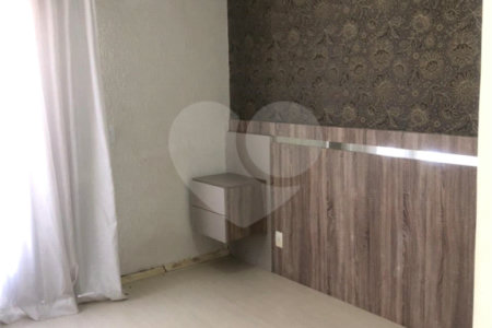 Casa à venda ou para alugar com 4 quartos, sendo 1 suíte, no condomínio Village Jardim Versailles, Jundiaí - SP