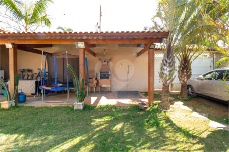 Casa à venda com 6 quartos, sendo 2 suítes,  em Ibiúna, Ibiúna, SP