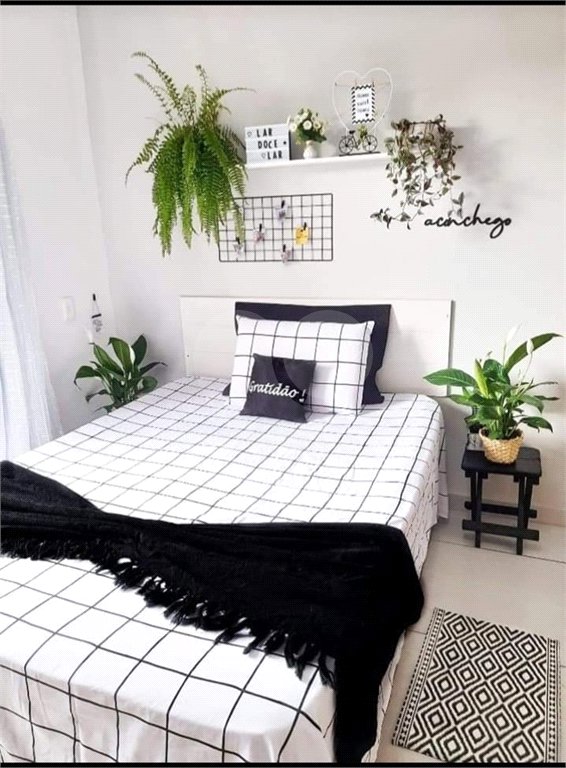 Casa à venda com 4 quartos, sendo 1 suíte, em Jardim Altos do Itavuvu, Sorocaba, SP