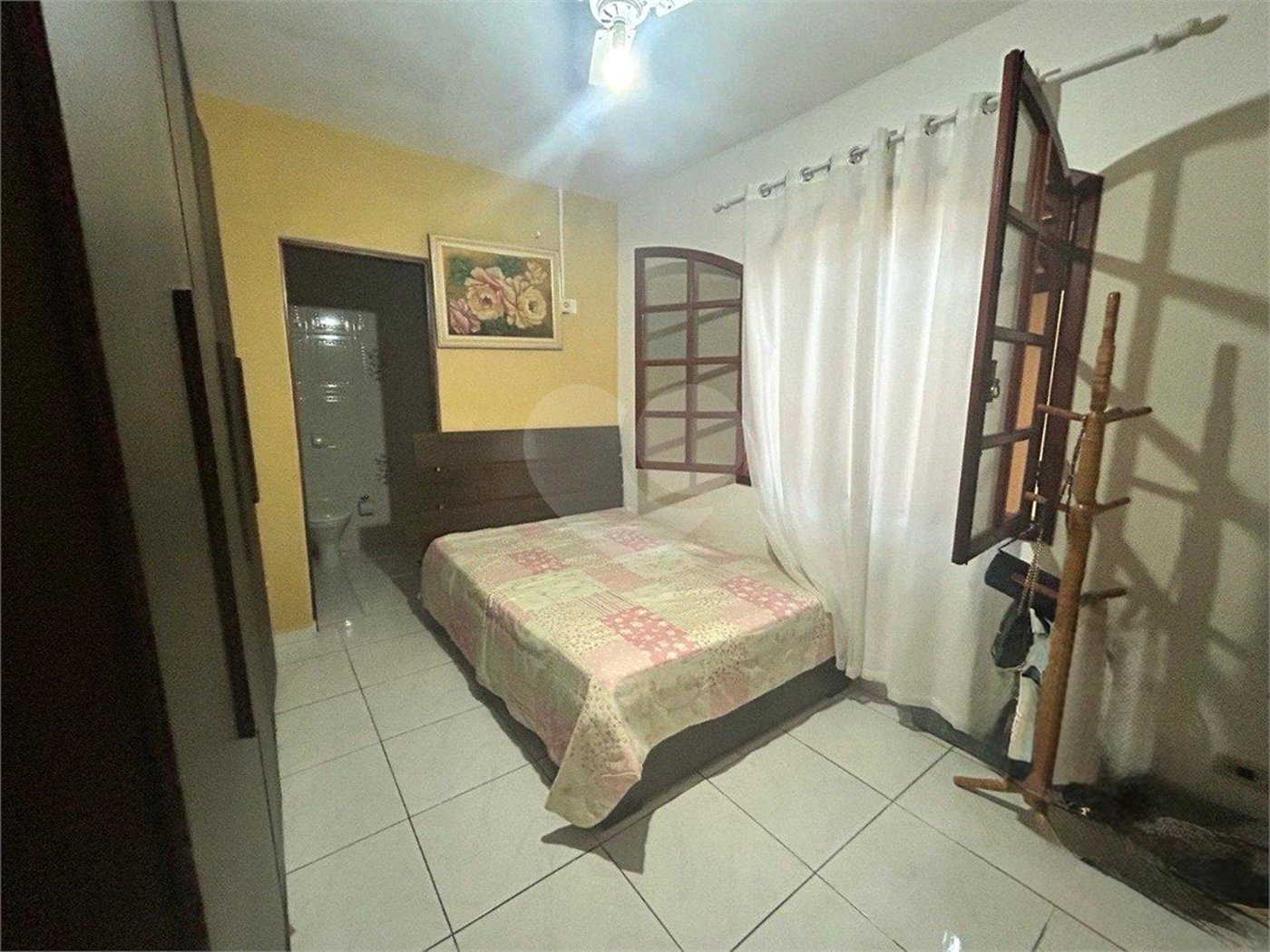 Casa à venda com 3 quartos, sendo 1 suíte,  em Éden, Sorocaba, SP