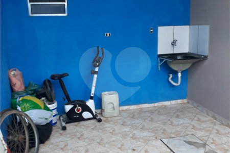 Casa à venda com 2 quartos, sendo 1 suíte, em Jardim Paraíso do Tanque, Atibaia, SP