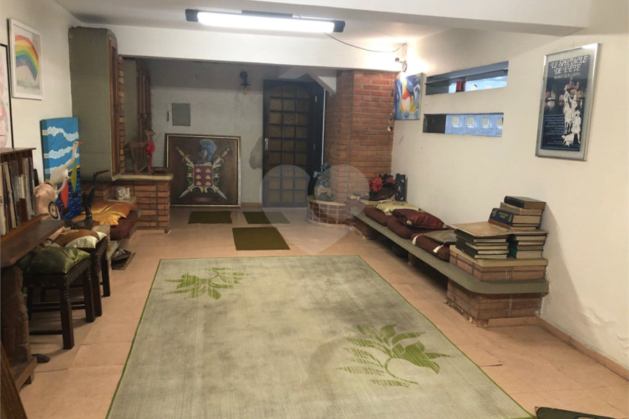 Sobrado à venda com 5 quartos, sendo 1 suíte,  em Jardim São Bento, São Paulo, SP