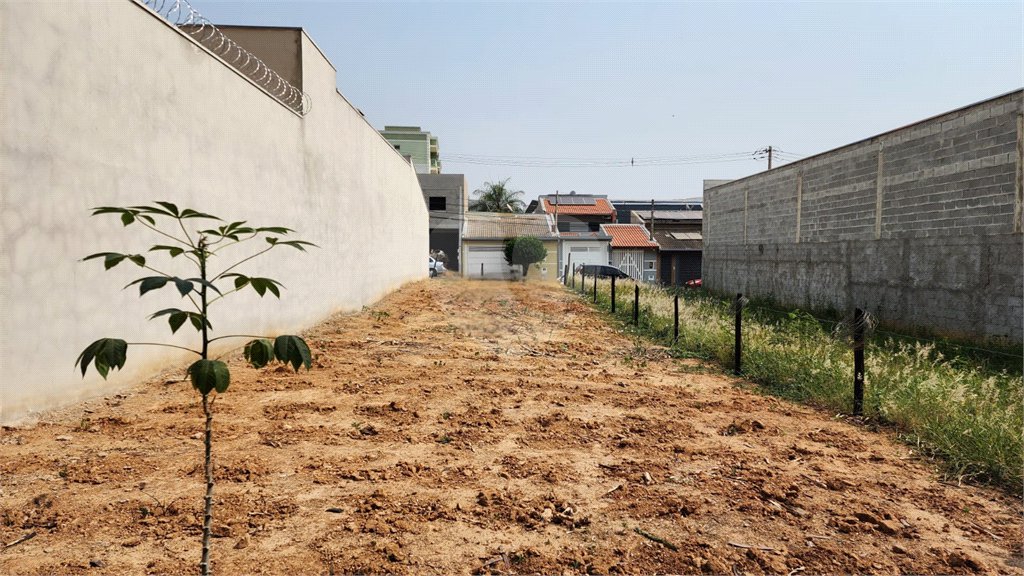 Terreno à venda em Jardim Panorama, Salto, SP