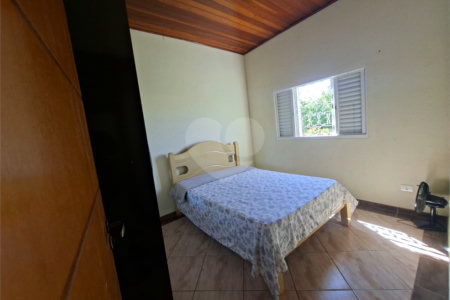 Casa à venda com 3 quartos, sendo 1 suíte,  em Tatetú, Alambari, SP