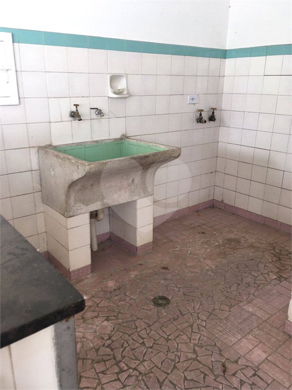 Casa à venda com 3 quartos, sendo 1 suíte, em Parque Bristol, São Paulo, SP