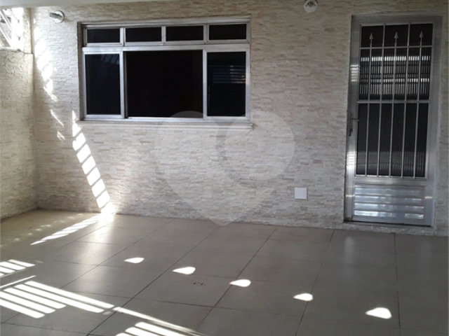 Casa à venda com 2 quartos, sendo 1 suíte,  em Tucuruvi, São Paulo, SP